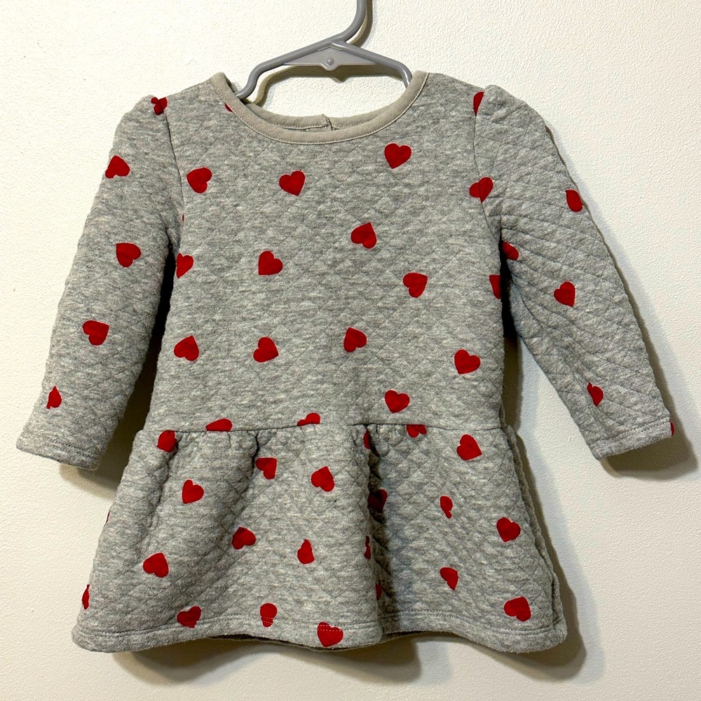 BabyGap girls heart quilted knit dress in size 18-24 months